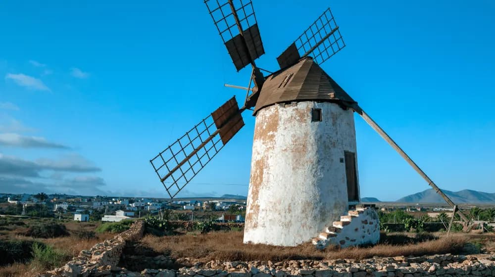 Culture and Traditions of Fuerteventura: Immerse Yourself in Its Heritage.