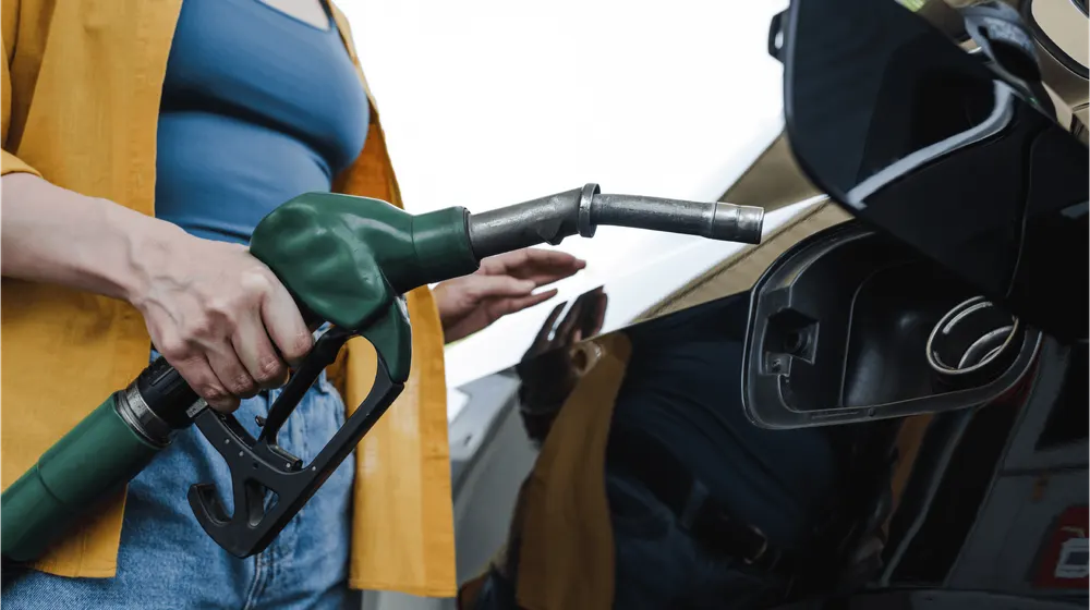 How to Save Money on Fuel When Renting a Car: Practical Tips for Travelers in Fuerteventura