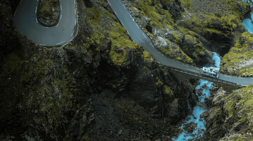 Rutas escénicas imperdibles: Alquiler de coches para aventuras inolvidables con Fuerteventura